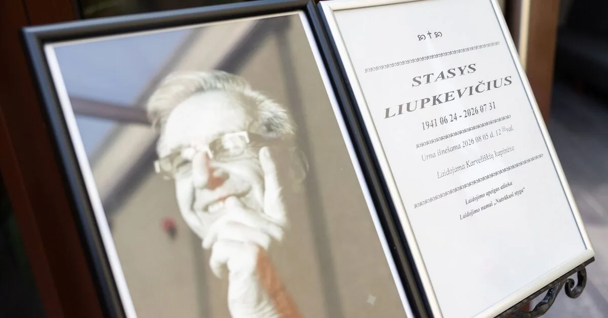 The final "goodbye" to the legendary "Armonika" maestro Stasys Liupkevičius: mourners gathered for a tribute in Vilnius