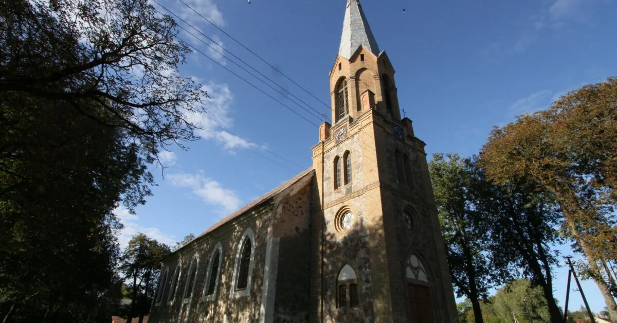 Už 445 tūkst. eurų sutvarkyta Žeimelio evangelikų liuteronų bažnyčia