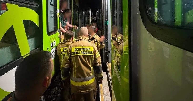 Storms moving to Lithuania have already caused damage in Poland: a train had to be evacuated