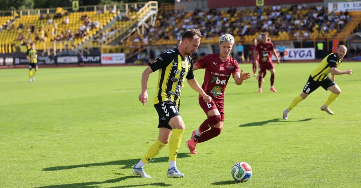 With their new coach showing character, "Šiauliai" lost to "Džiugas" in a goal fiesta
