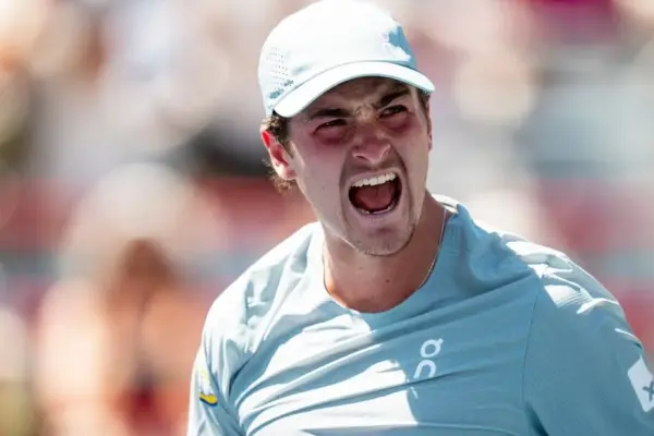 Brazilian tennis talent who once again taught Tsitsipas celebrated victory in Montreal