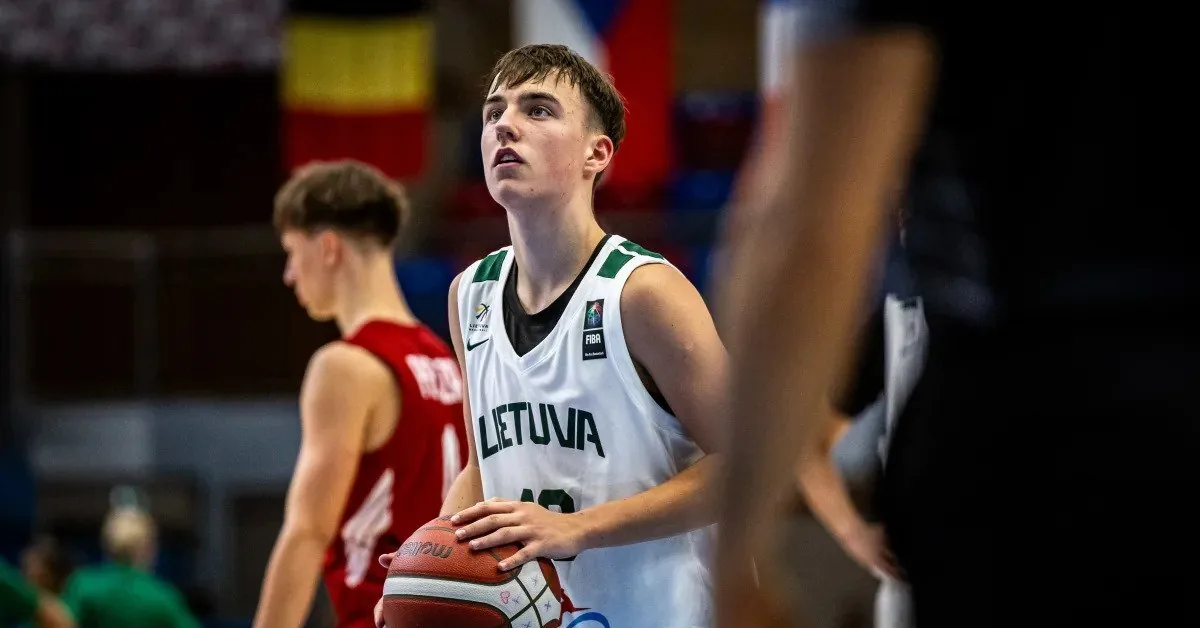 The youth team led by the Jasikevičius and Biržinis duo continues the hunt for medals
