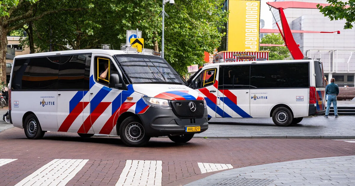 Rotterdam man arrested after knife attacks