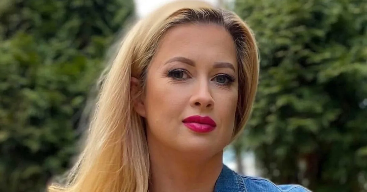Be vyro pasirodžiusi Renata Norvilė – surprised: video is spreading