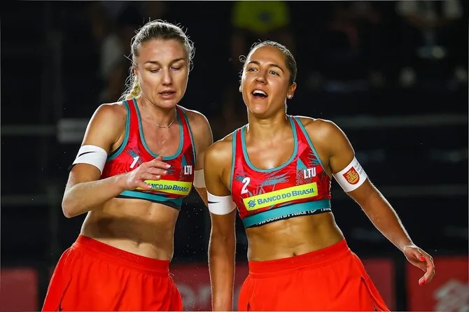 Photo by Volleyball World/Ieva Dumbauskaitė and Gerda Grudzinskaitė