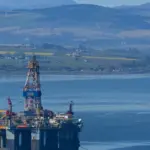 Oil prices move without a clear direction