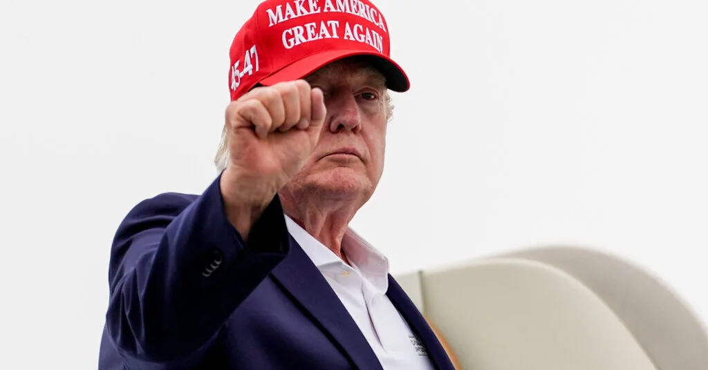 Donald Trump promises a "golden age" of space travel