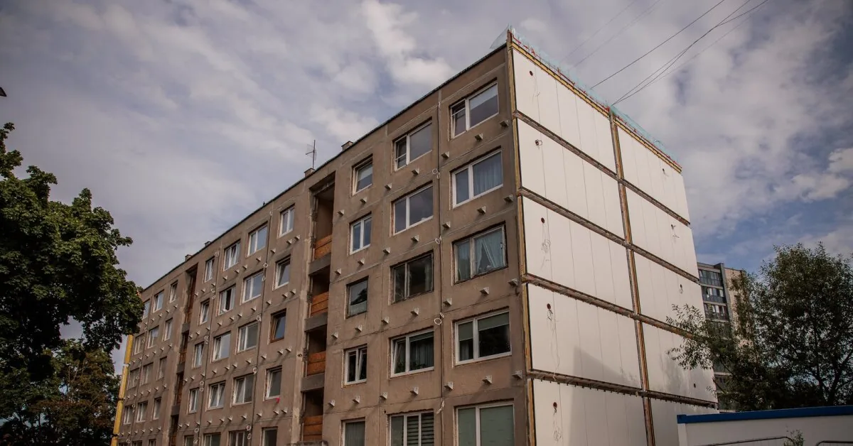 Part of an apartment building in Vilnius insulated in just two days: this could change renovation in Lithuania