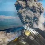 Etna volcano erupted again: sends warning to tourists