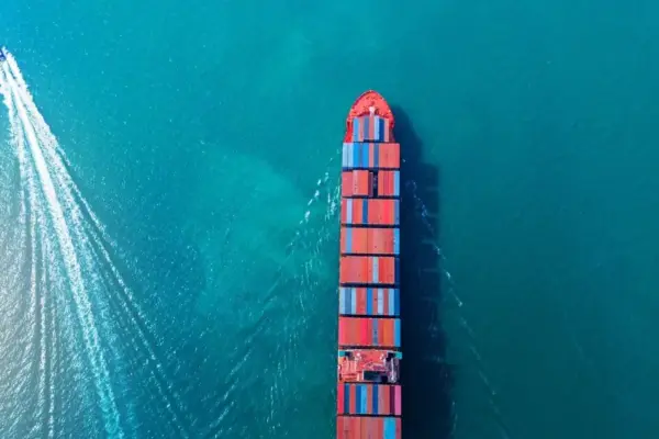 "Dead end: who really controls the Strait of Hormuz now?