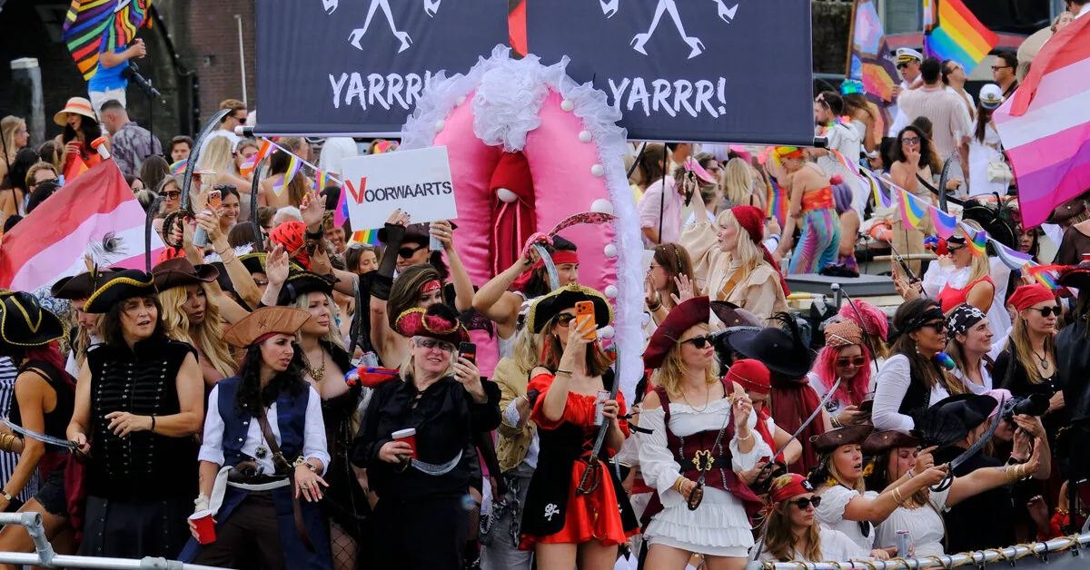 Hundreds of thousands of people gathered at the annual "Pride" boat parade in Amsterdam