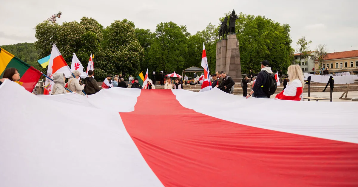 Belarusians marking the sixth anniversary of protests against the regime in Vilnius: faith in change has not faded