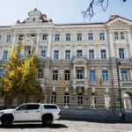 „Tesonet“ company is buying a hotel in Vilnius Old Town
