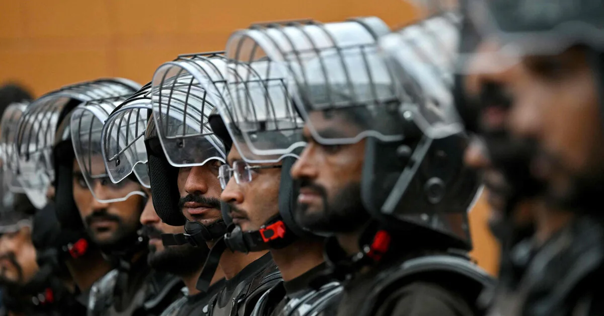 258 foreigners detained in Pakistan during a raid on a phone scam center
