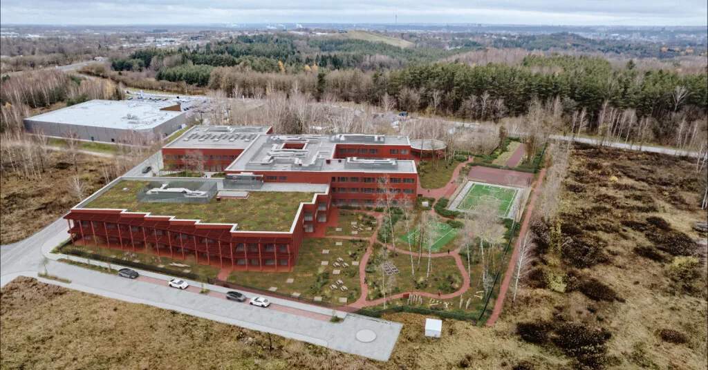 Vilnius authorities allowed the construction of a new kindergarten-school in Kalnėnai