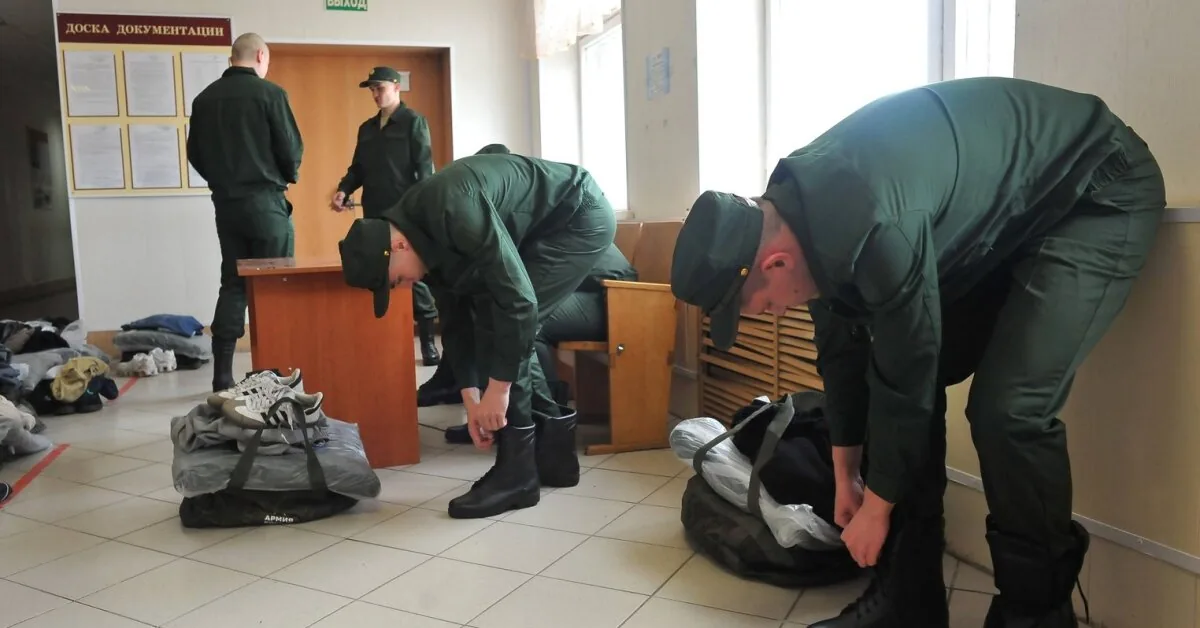 "Meat attacks" lack 400 thousand: how men are now caught on the streets of Russia