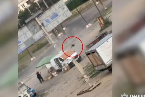 Ukraine outraged that a Russian drone struck a market vendor: "They are deliberately hunting civilians"