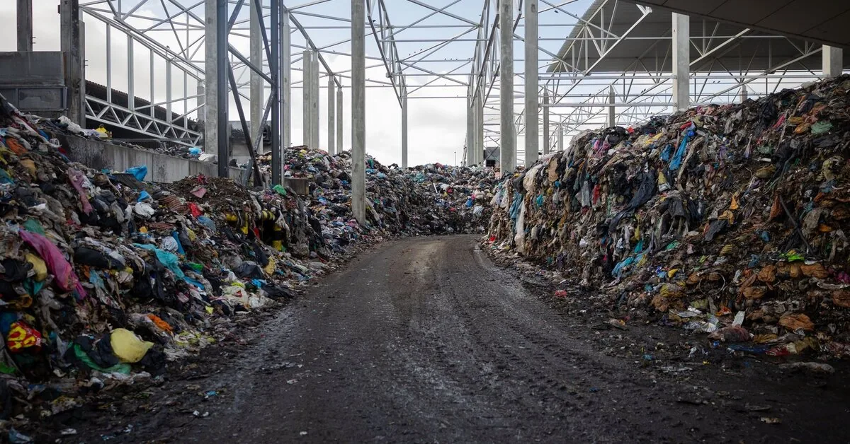 „Ekobazė“ pusmetį Vilniaus regiono atliekas tvarkys už 2,1 mln. eurų