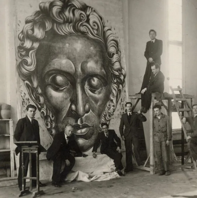 LTMKM property/Setting up the exhibition in the State Theatre, 1939. Photo author unknown.