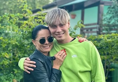 Ąžuolas Misiukevičius su mama Donalda