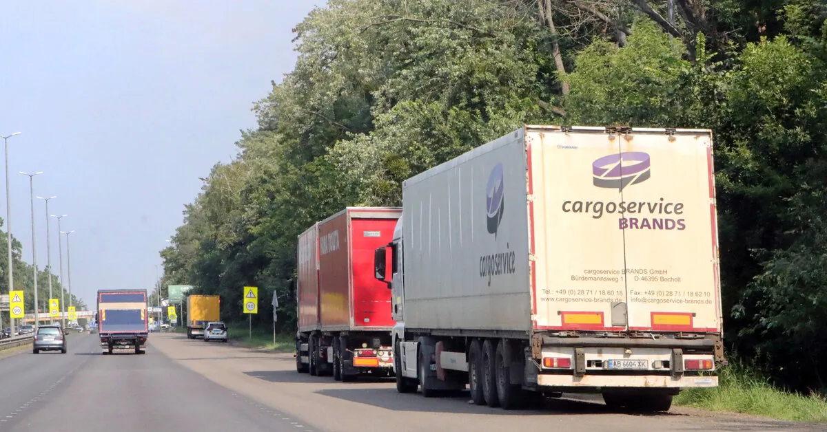 Ukrainian drone strikes in Russia increase the costs of freight trucking