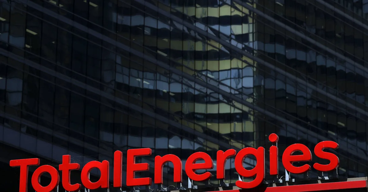 „TotalEnergies“ perka „Shell“ vėjo ir saulės energijos verslą Europoje
