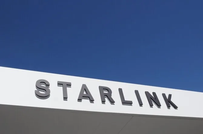 Starlink / Wolf von Dewitz / dpa/picture-alliance