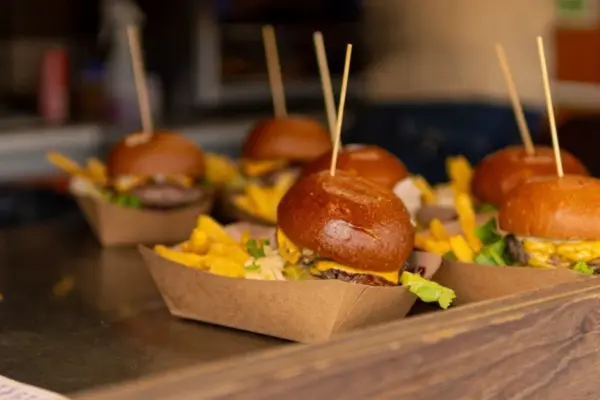 Soon the capital will smell of burgers again: the traditional "Vilnius Burger Fest" returns