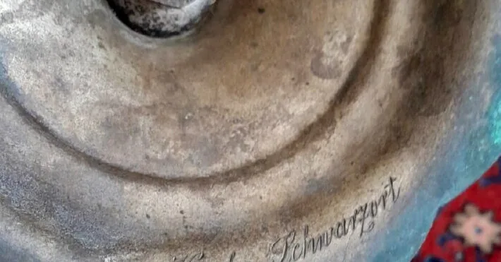 A 150-year-old church chalice will be handed over to the Juodkrantė community