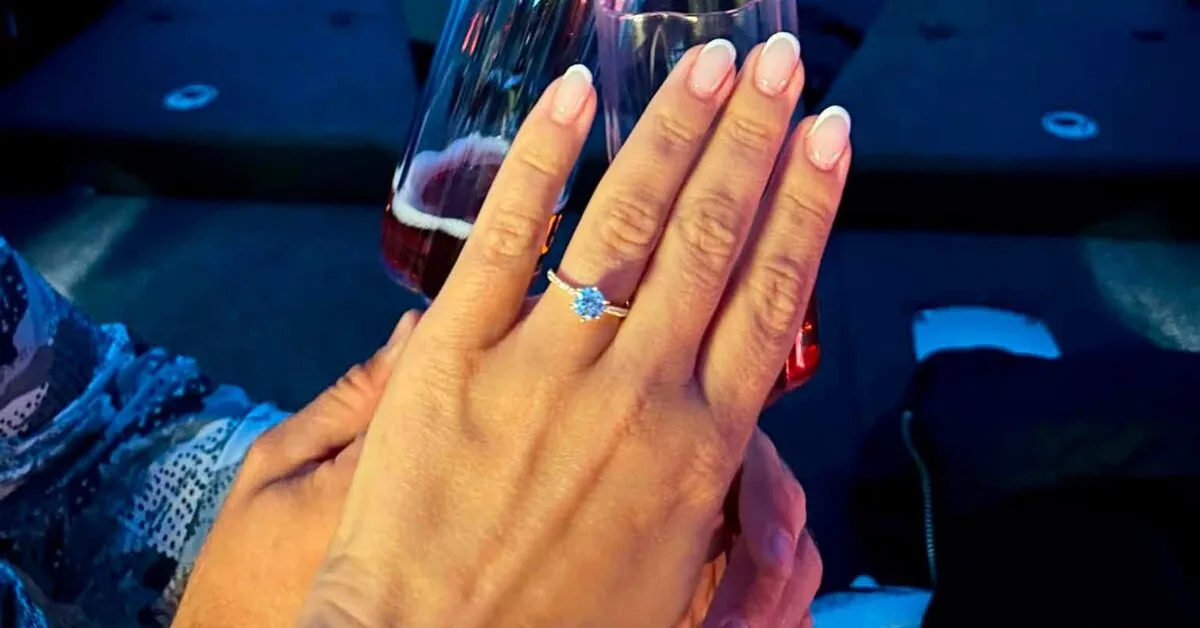After 15 years of friendship – Member of Parliament proposed to his beloved: "The most memorable YES!"