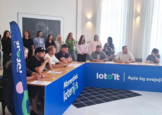 Organizacijos nuotr./Loterijų dienos proga Lietuvoje – dovanos ir bilietų trynimo čempionatas