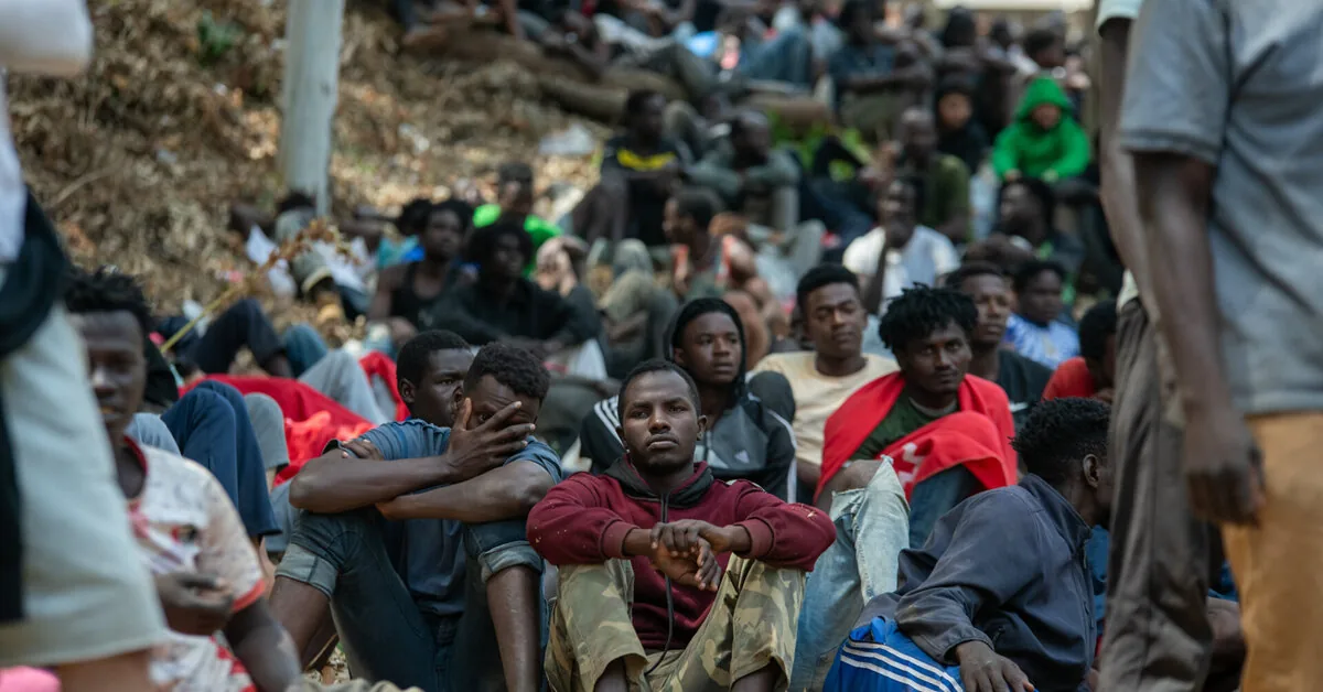 ES ministers prepare an urgent meeting on migrants in Ceuta