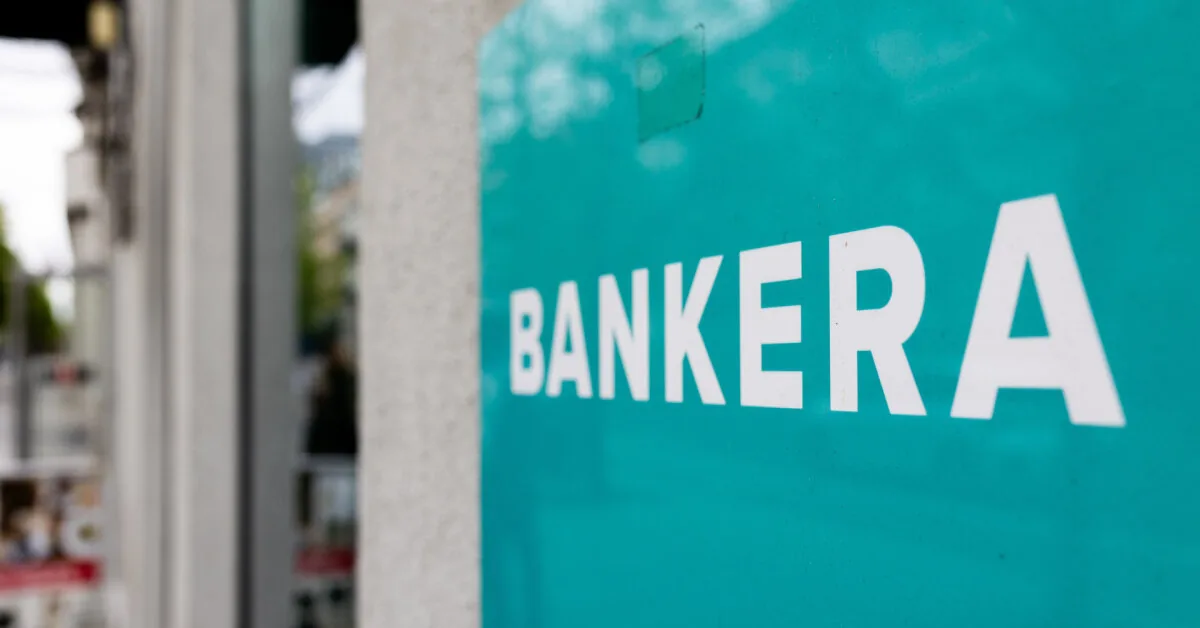 „Bankera“ changes its name