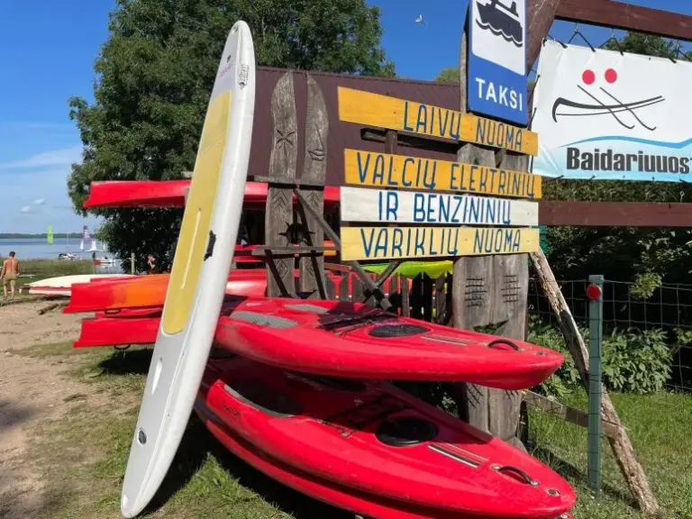 „Baidarių uosto“ nuotr./Baidarės