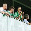 Andrius Tapinas (centre)