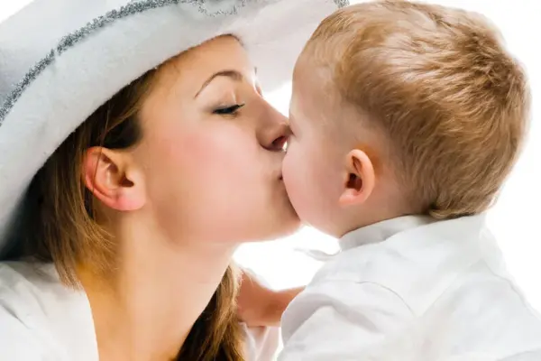 A parent's kiss on a child's lips: when does an expression of love become a boundary that must not be crossed?
