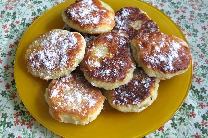 Pancakes with zucchini and curd cheese