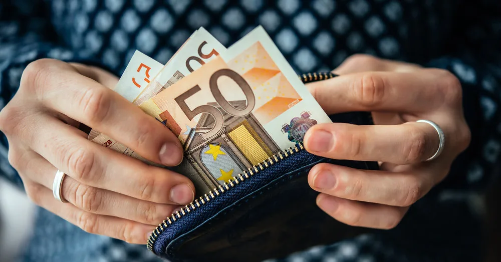 Lithuanians increasingly prepared for surprises: financial cushion grew over a decade