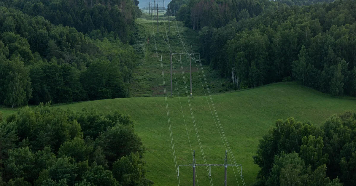 With increased wind production, the average electricity price in July decreased by 19%.