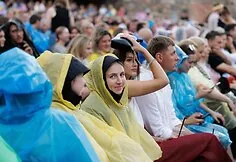 Monika Liu together with a string quartet held an exceptional concert at Trakai Castle