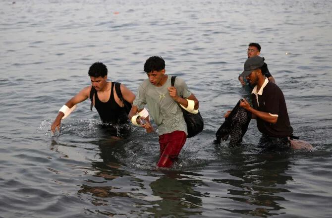 Migrants in Ceuta / AFP