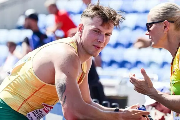 In the land of rain, a decathlete who forgot sunscreen: "I only think about the ice bath"