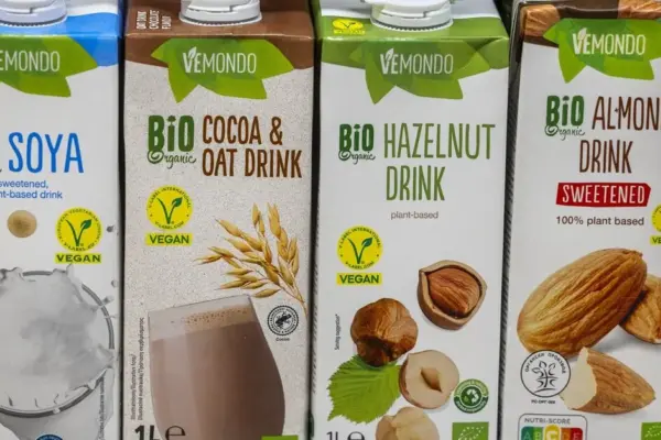 Compare plant-based drink prices: find out which retail chain had the lowest price