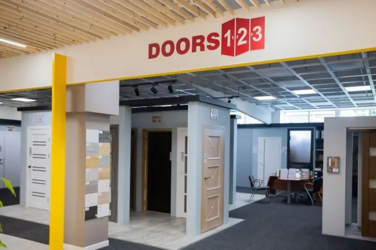 Roberto Riabovo / BNS photo/Doors123 salon in Vilnius