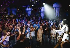 Summer revelry at the Palanga club