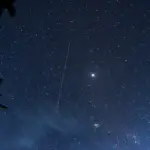 Perseid night is coming soon: how to photograph shooting stars with a phone?