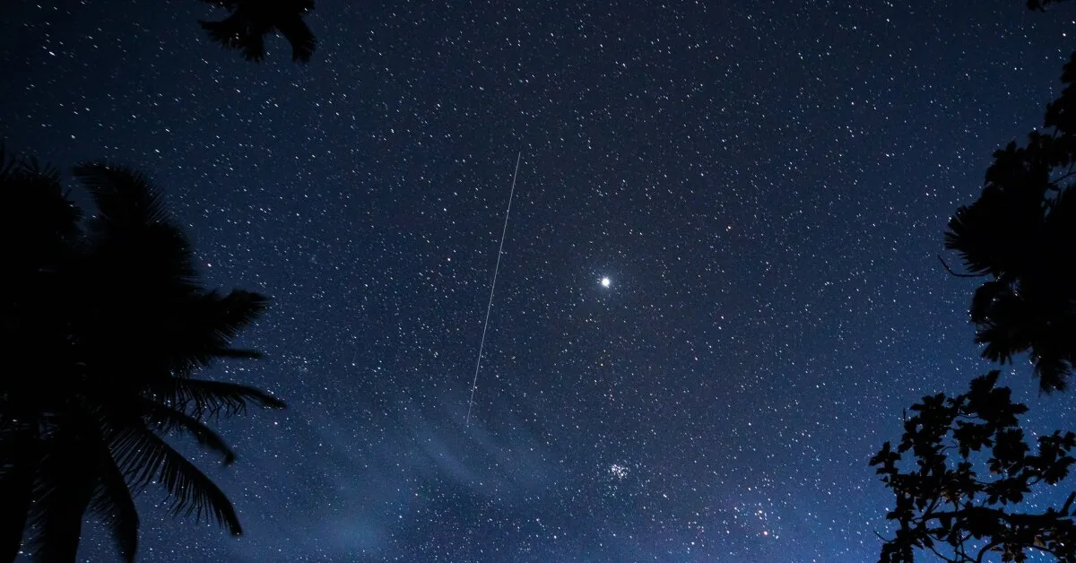 Perseid night is coming soon: how to photograph shooting stars with a phone?