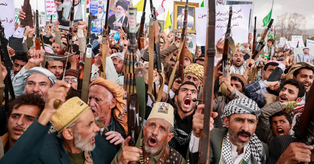 Agency: husiai claimed responsibility for drone strike on Saudi Arabia oil refinery