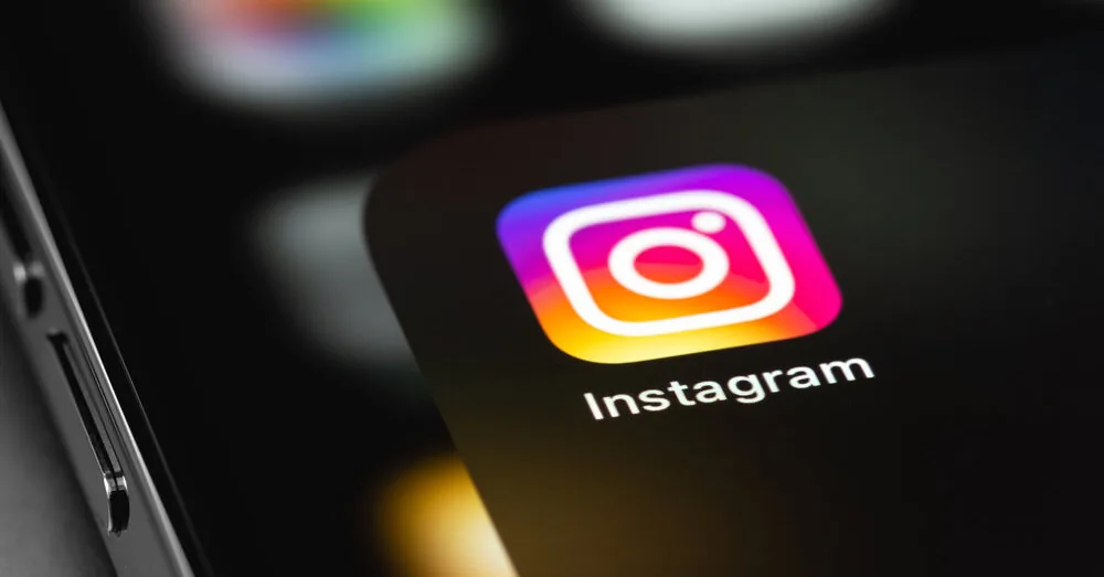 "Instagram" updated its logo after a decade – the changes also sparked jokes