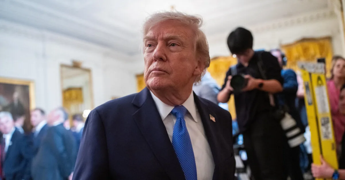 Trumpas declares war on "birth tourism": signed a new order